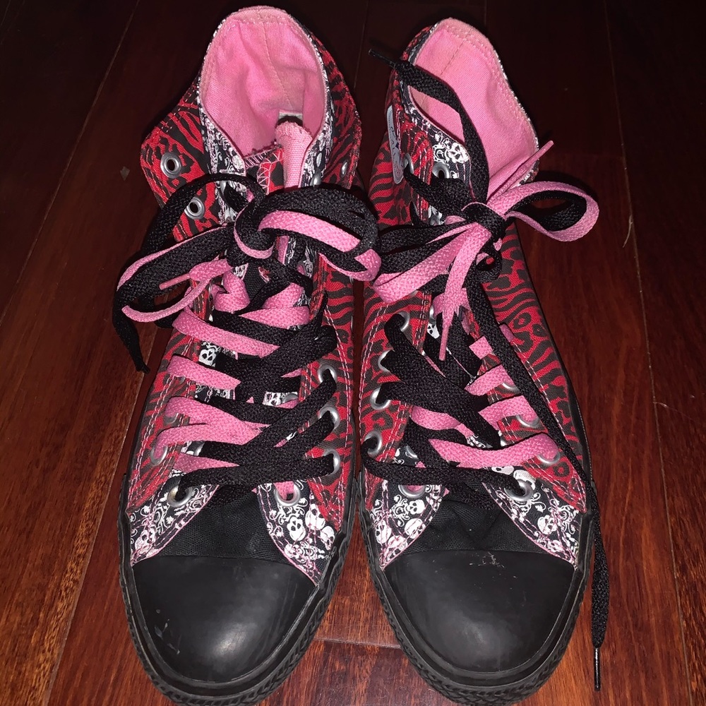 Converse All Star Chuck Taylor Red & Pink Sneakers